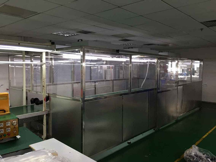 可拓展草莓视频下载入口又称为连体净化棚或者可连接无尘棚，层流工作棚
